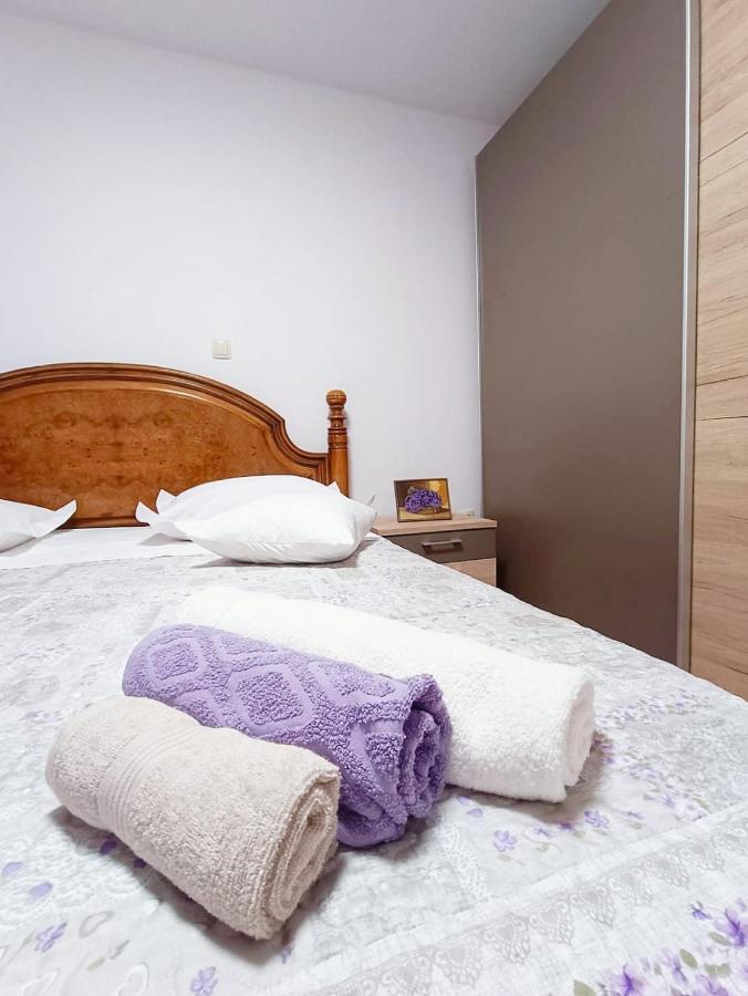 אומיס Apartment Glavaric מראה חיצוני תמונה